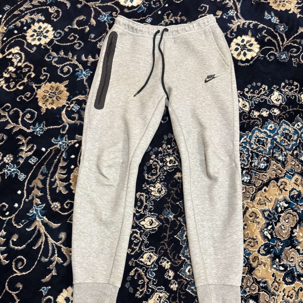 Nike tech pants